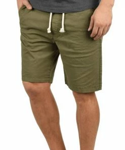 Rabatt ✔️ Indicode Chinoshorts »Abbey« kurze Hose mit Kontrastkordeln Light Grey (901), Navy (400), Dark Grey (910), Army (600) 🔔 -Indicode Verkaufsladen 3ed2dc39 fa08 5db9 adbc 938928ddc176