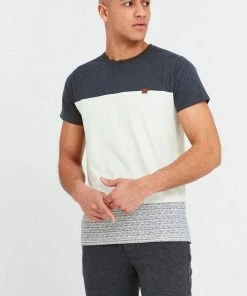 Bester Verkauf ❤️ Indicode T-Shirt »Remmond« T-Shirt im Colorblock-Look Rootbeer (090), Navy (400), Marshmellow (091), Light Grey Mix (913) 😉 32 Bester Verkauf ❤️ Indicode T-Shirt »Remmond« T-Shirt im Colorblock-Look Rootbeer (090), Navy (400), Marshmellow (091), Light Grey Mix (913) 😉 -Indicode Verkaufsladen 5e7a02ee d036 5cc6 8abf a388e706b4a1