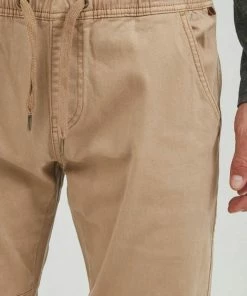 Angebote 🤩 Indicode Chinohose »65296MM« Chinohose mit Kordelzug Black (999), Dark Grey (910), Amber (035) 🎉 25 Angebote 🤩 Indicode Chinohose »65296MM« Chinohose mit Kordelzug Black (999), Dark Grey (910), Amber (035) 🎉 -Indicode Verkaufsladen 7e3bafad 33a2 5f98 9947 1739c47e2c76