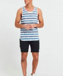 Rabatt 😍 Indicode Shorts »Aberavon« kurze Hose mit Kontrastkordeln Sand (037), Mid Indigo (858), Dark Olive (644), Black (999) 👍 -Indicode Verkaufsladen 94526315 d24c 5dd9 af4e a4519872e02c