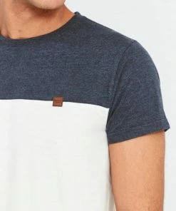 Bester Verkauf ❤️ Indicode T-Shirt »Remmond« T-Shirt im Colorblock-Look Rootbeer (090), Navy (400), Marshmellow (091), Light Grey Mix (913) 😉 27 Bester Verkauf ❤️ Indicode T-Shirt »Remmond« T-Shirt im Colorblock-Look Rootbeer (090), Navy (400), Marshmellow (091), Light Grey Mix (913) 😉 -Indicode Verkaufsladen a0aa1085 2282 537e afc3 860f1b22130c