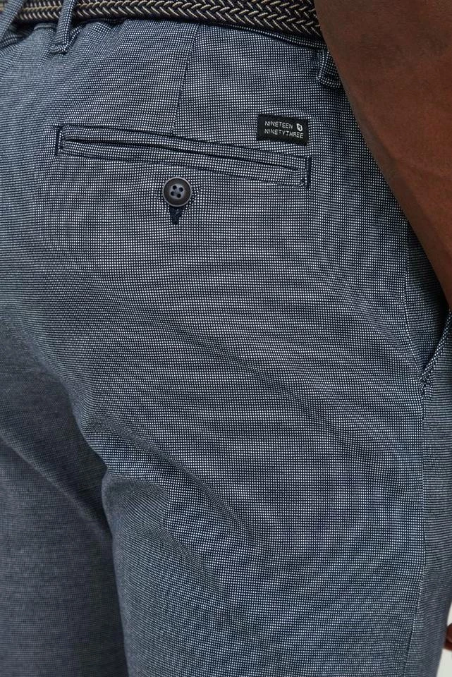 Neu 👏 Indicode Chinohose »Mozano« Chinohose mit Gürtel Regular Fit Navy (400), Sand (022), Light Grey (901) 💯 4 Neu 👏 Indicode Chinohose »Mozano« Chinohose mit Gürtel Regular Fit Navy (400), Sand (022), Light Grey (901) 💯 – Bild 4